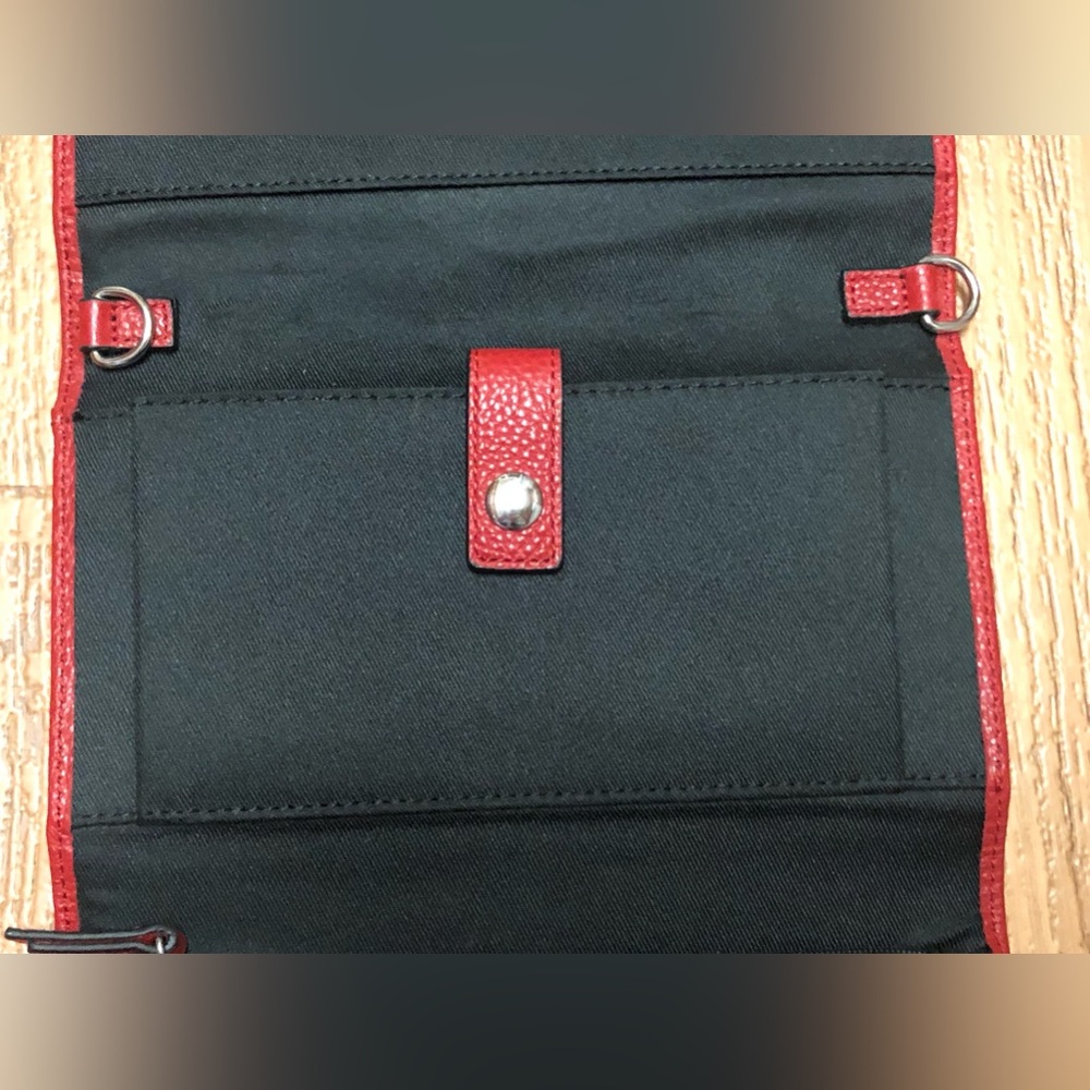 Vince Camuto Vintage Red Clutch Wallet With Crossbody Rings - Picture 4 of 7
